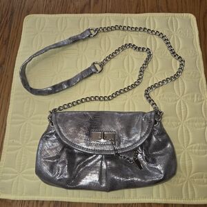 Nine West Silver Gathered Shoulder Bag with A Chain Strap. EECP